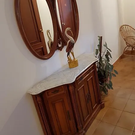 A Vianda Konukevi Muros